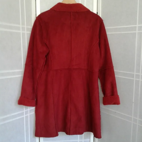 NEW! True grit red faux suede sherpa coat jacket
